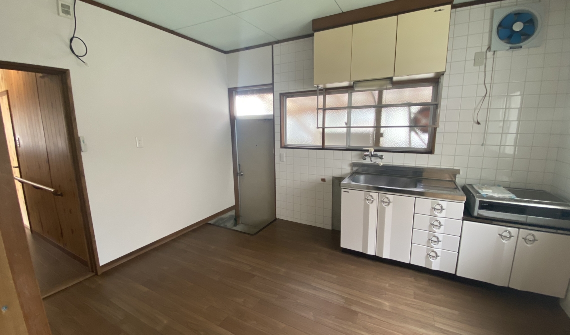 【商談中】閑静な住宅街(虹の街)中古戸建住宅